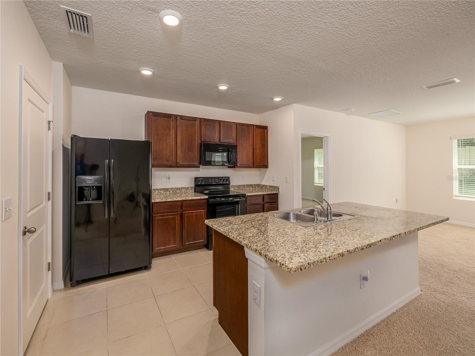 Image 5 of 25 For 9254 Watolla Drive