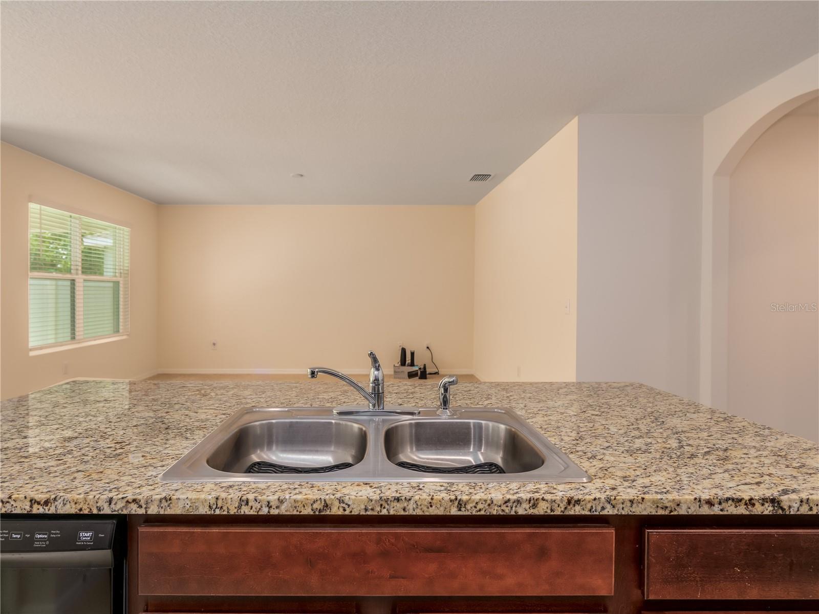 Image 7 of 25 For 9254 Watolla Drive