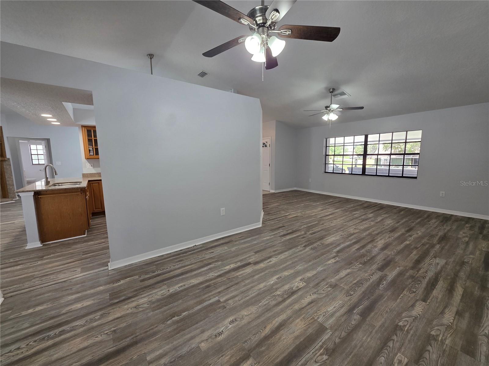Image 20 of 37 For 7278 Radcliff Street