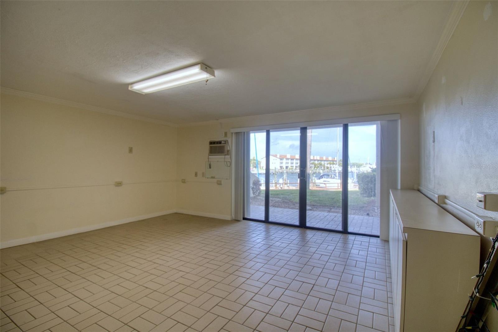 Image 32 of 49 For 128 1st Street E.  102
