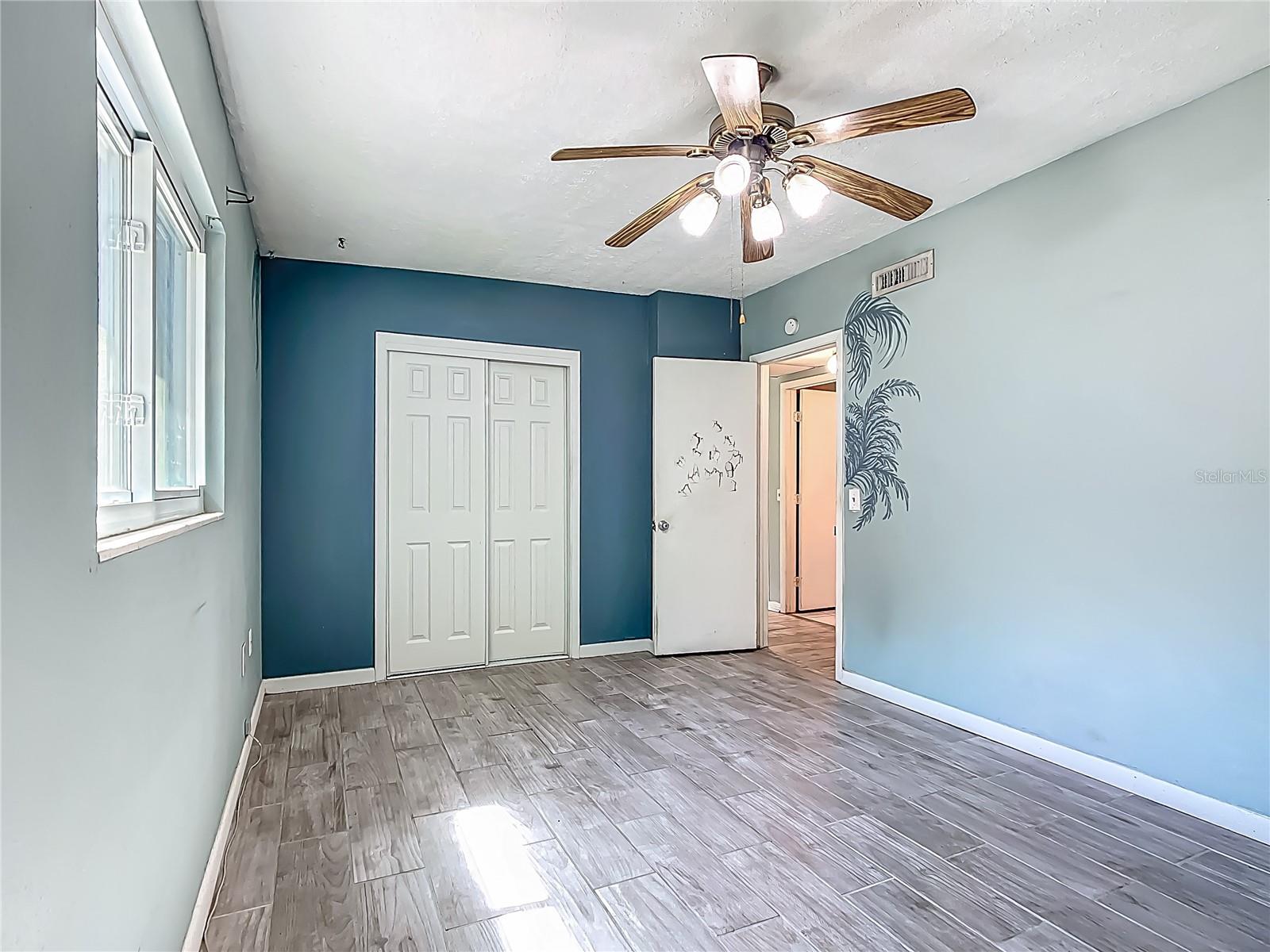 Image 20 of 35 For 2015 Pleasant Acre Drive