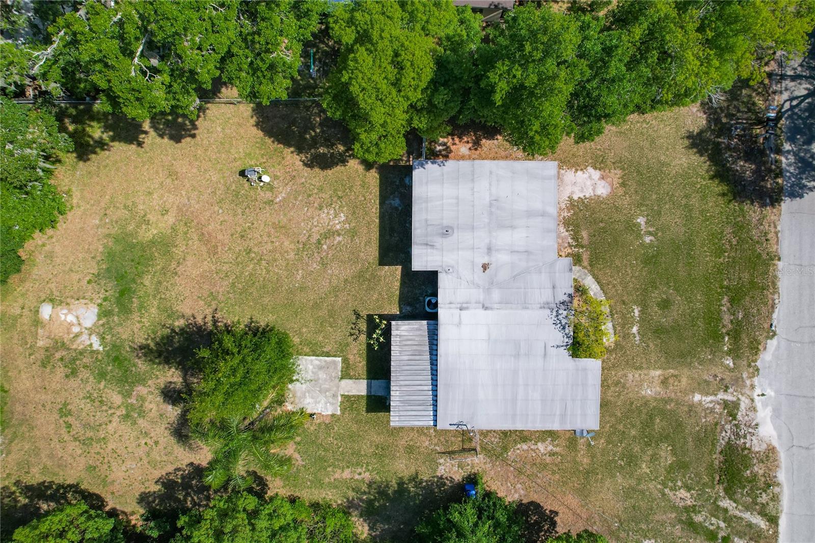 Image 33 of 35 For 2015 Pleasant Acre Drive