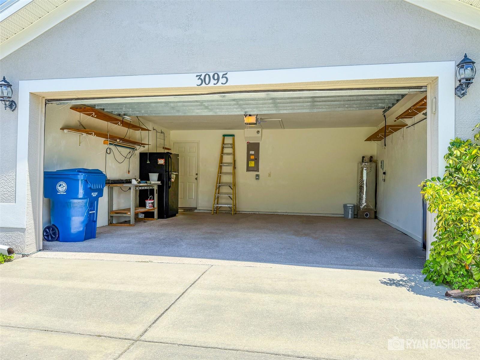 Listing photo id 28 for 3095 Coronet Court