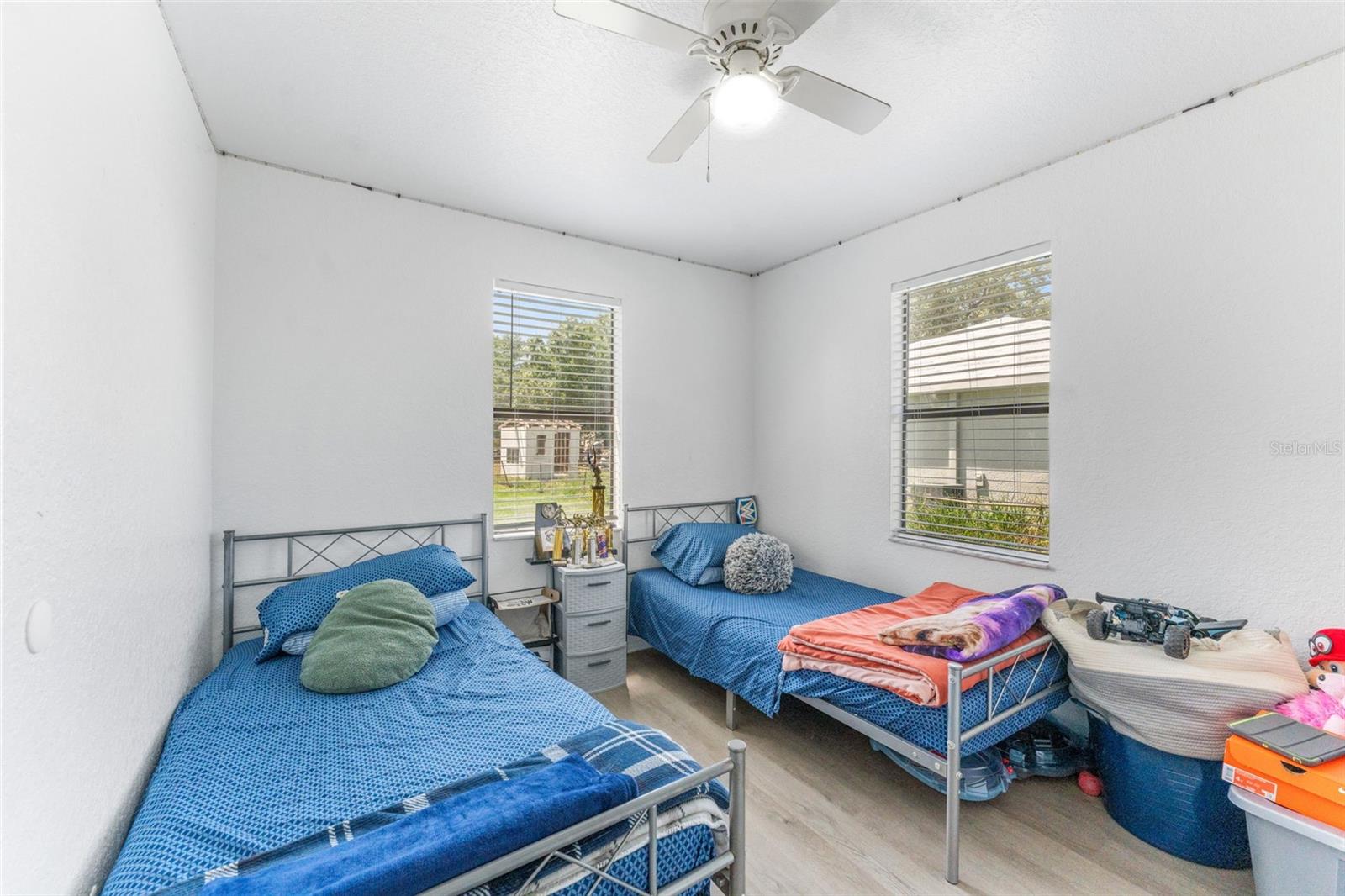 Image 18 of 30 For 652 Jackson Street
