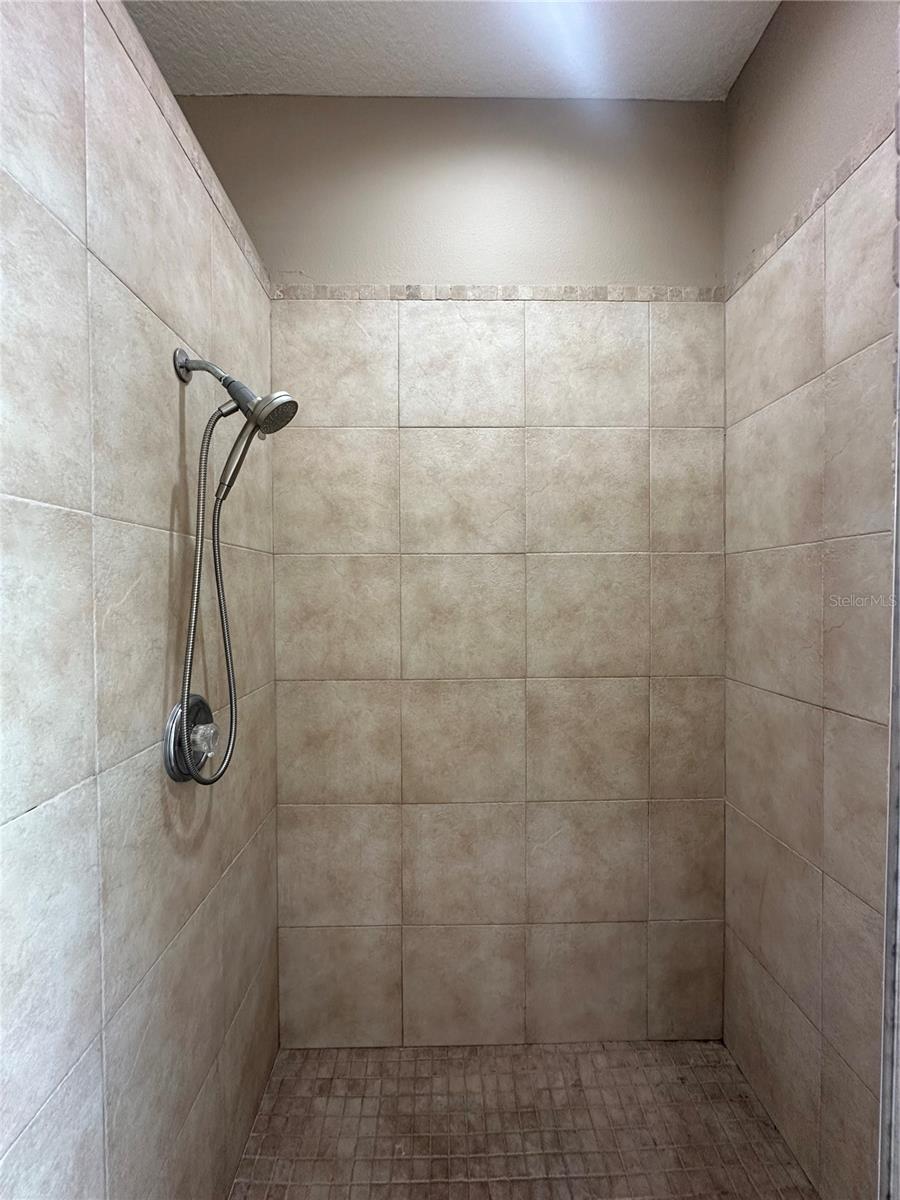 Image 13 of 30 For 13632 Deventer Ct.