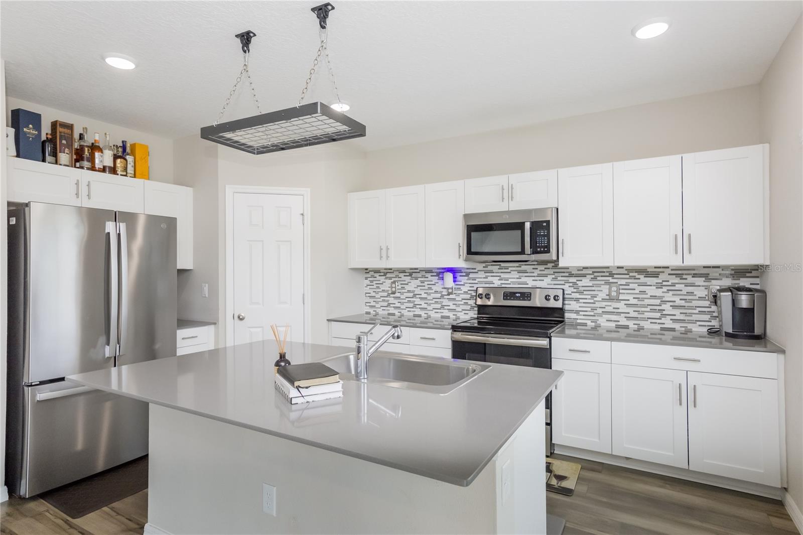 Image 6 of 20 For 12767 Mangrove Forest Drive