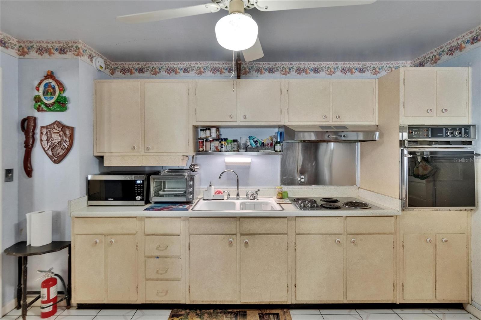 Image 13 of 43 For 3626 Hesperides Street