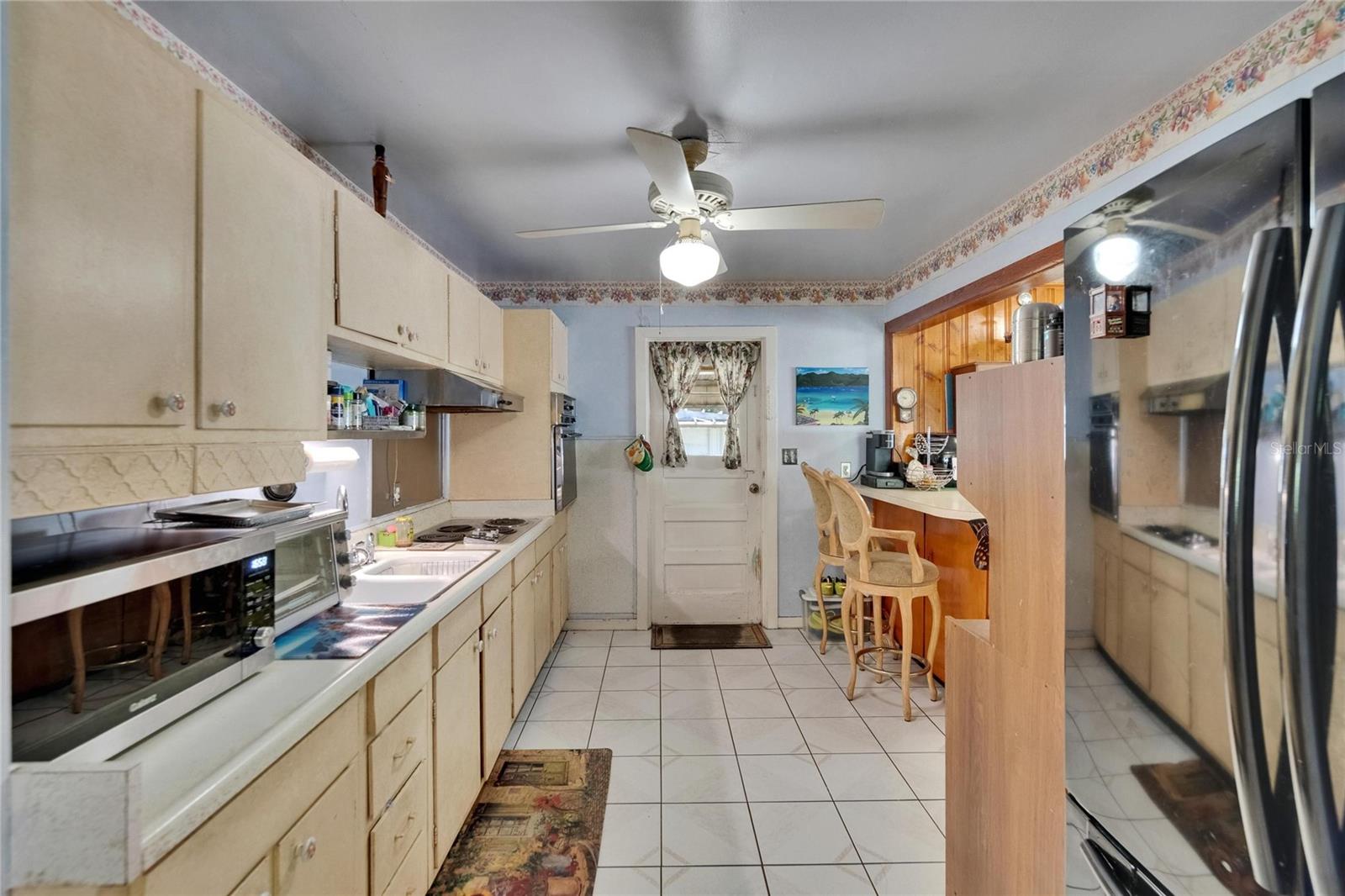 Image 14 of 43 For 3626 Hesperides Street