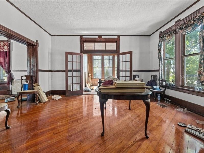 Image 14 of 55 For 485 Stanford Street