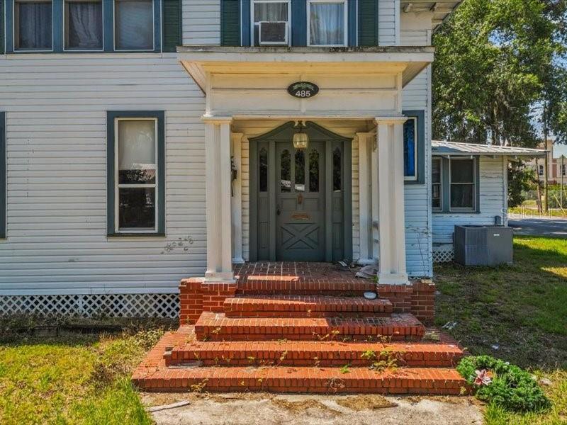 Image 6 of 55 For 485 Stanford Street