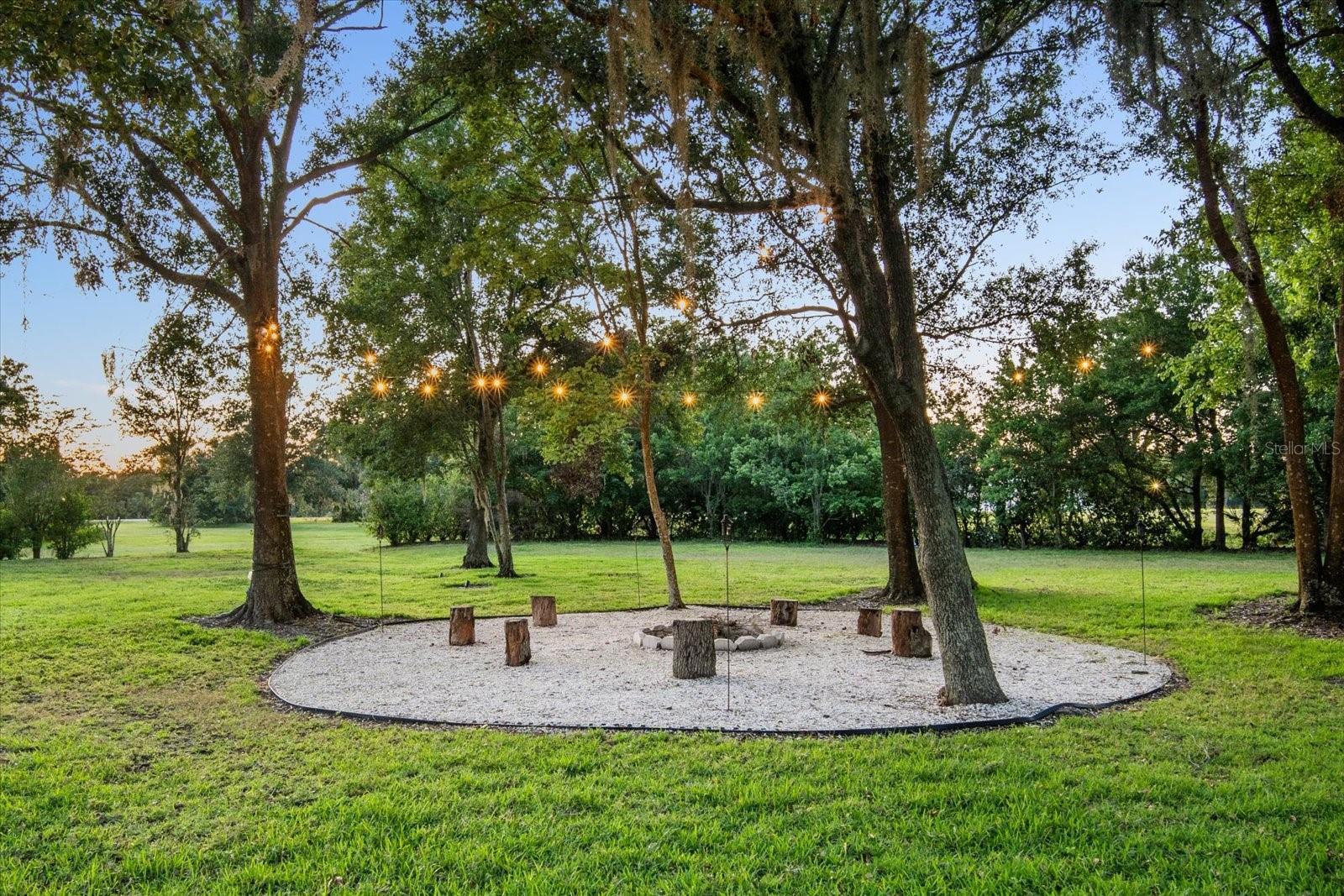 Image 10 of 69 For 11441 Hammock Oaks Court