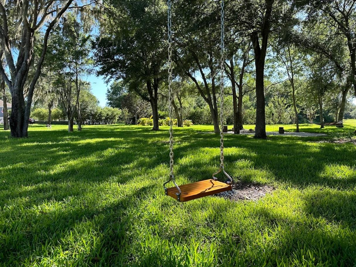 Image 9 of 69 For 11441 Hammock Oaks Court