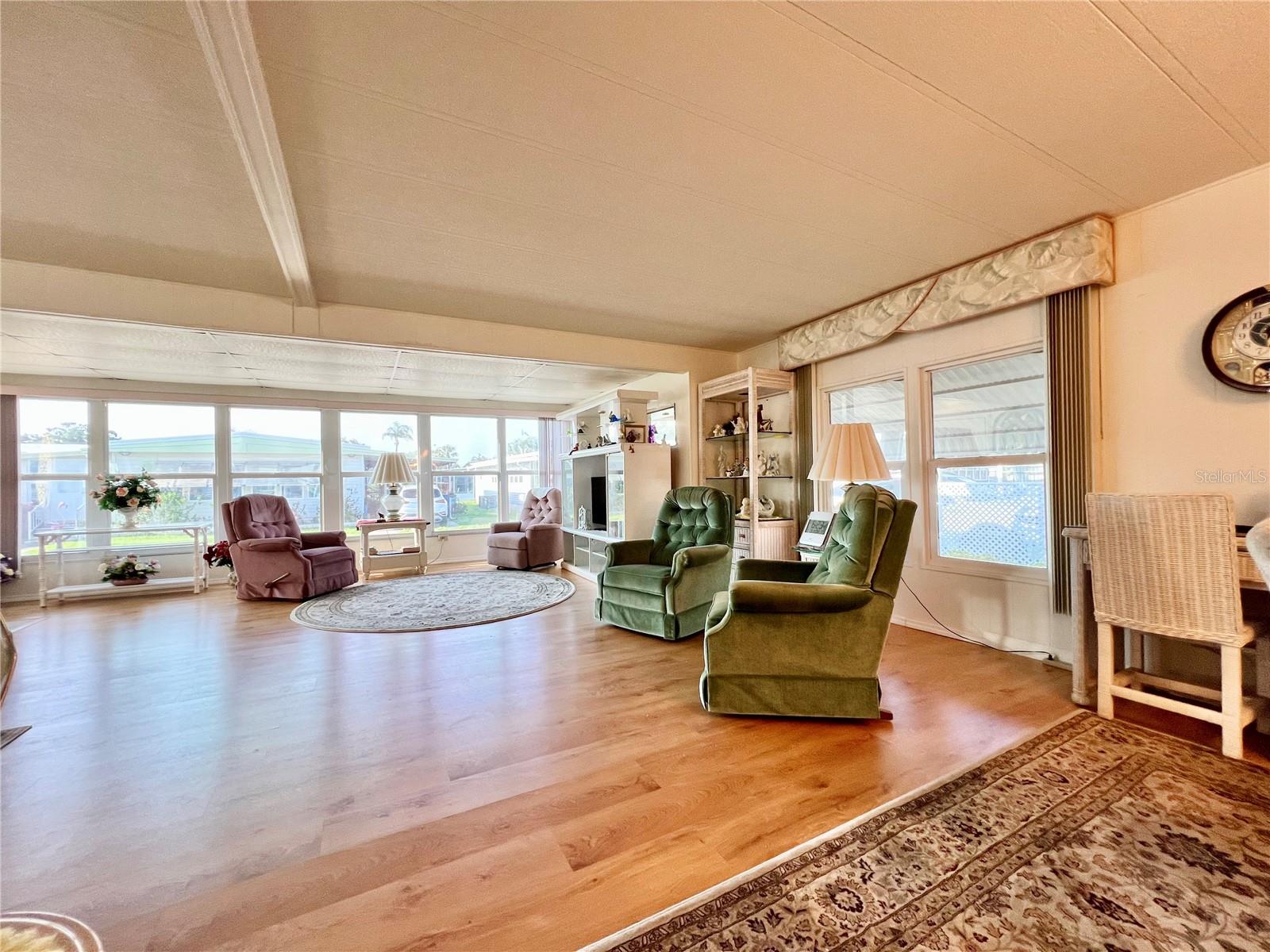 Image 12 of 49 For 1100 Belcher Road S 770