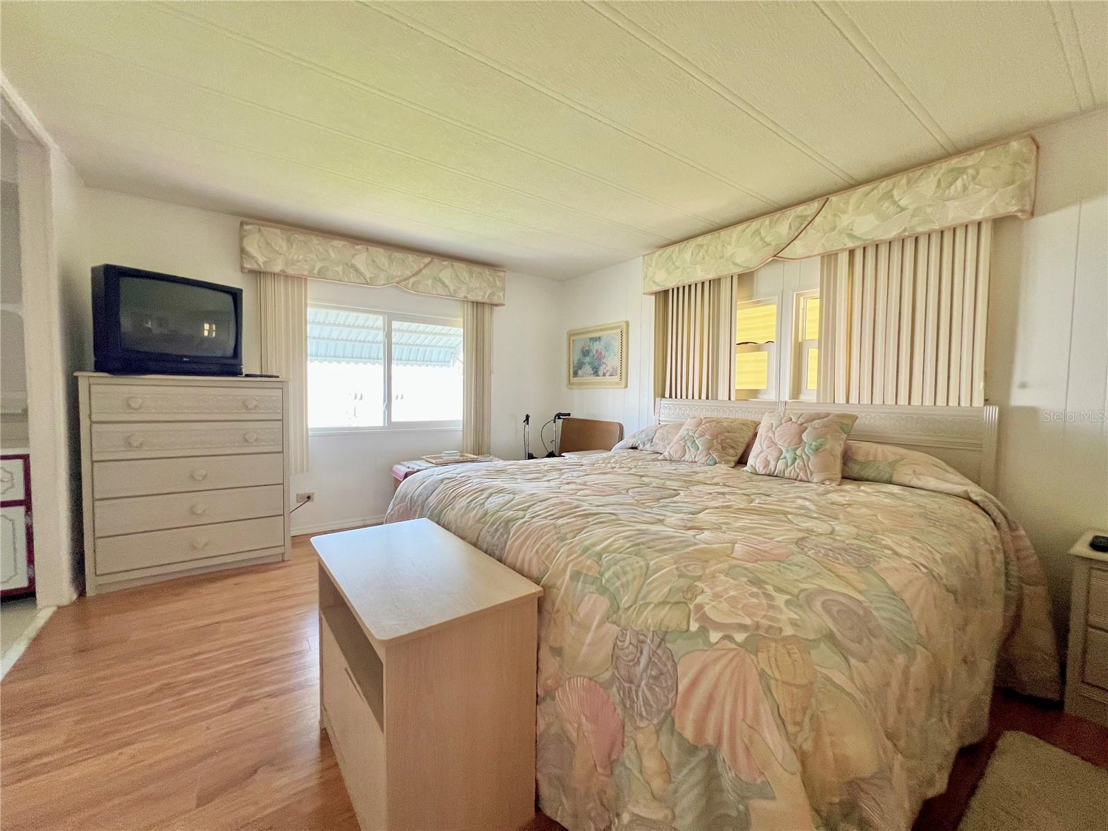 Image 30 of 49 For 1100 Belcher Road S 770