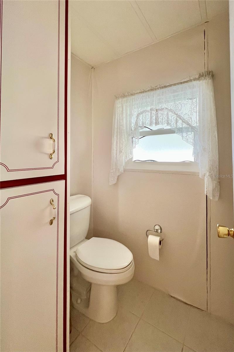 Image 36 of 49 For 1100 Belcher Road S 770