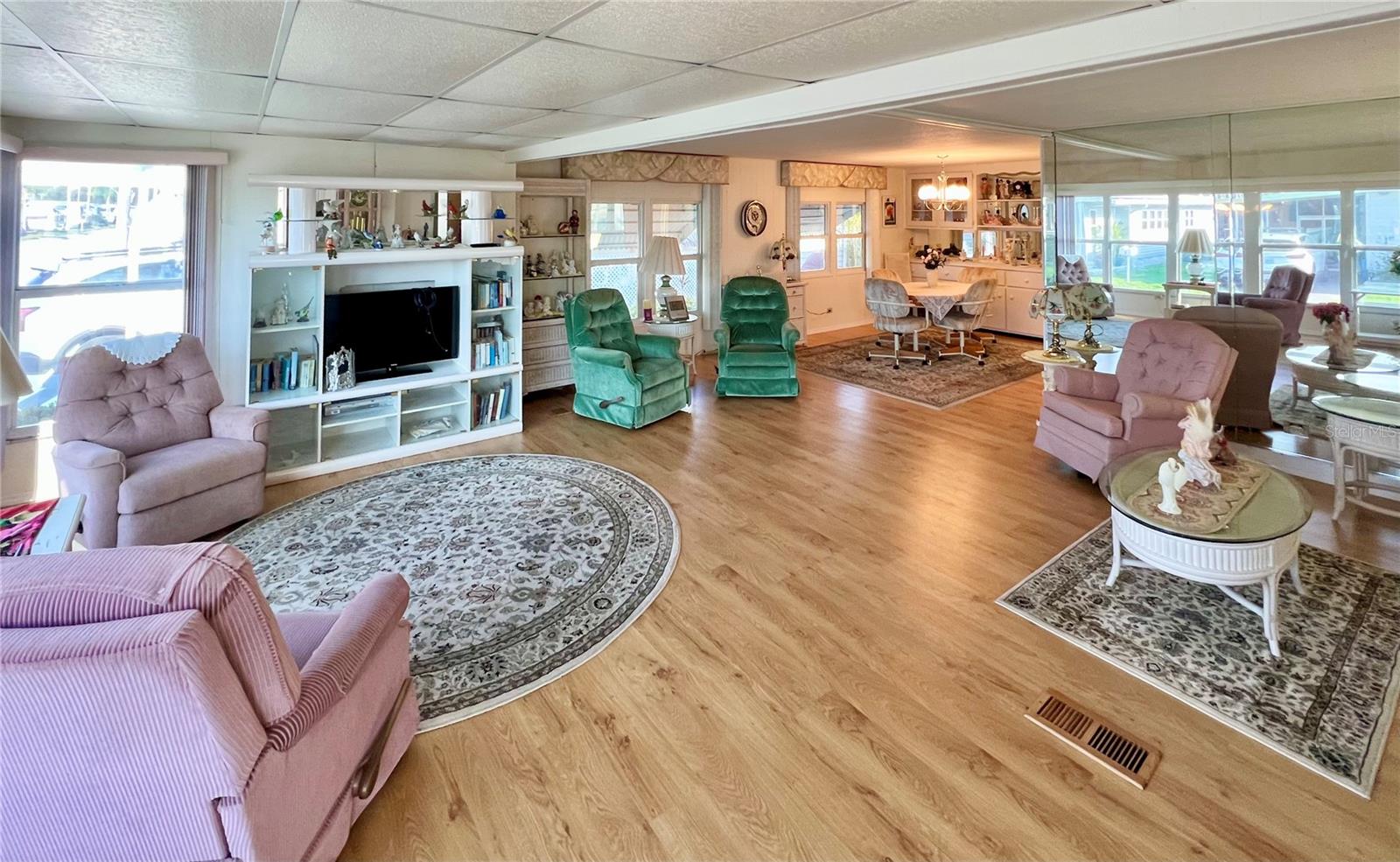 Image 7 of 49 For 1100 Belcher Road S 770