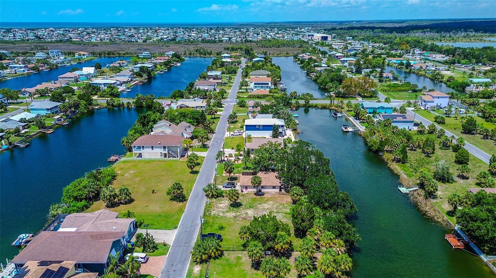 Listing photo id 16 for 0 Sea Grape Drive Lot 10