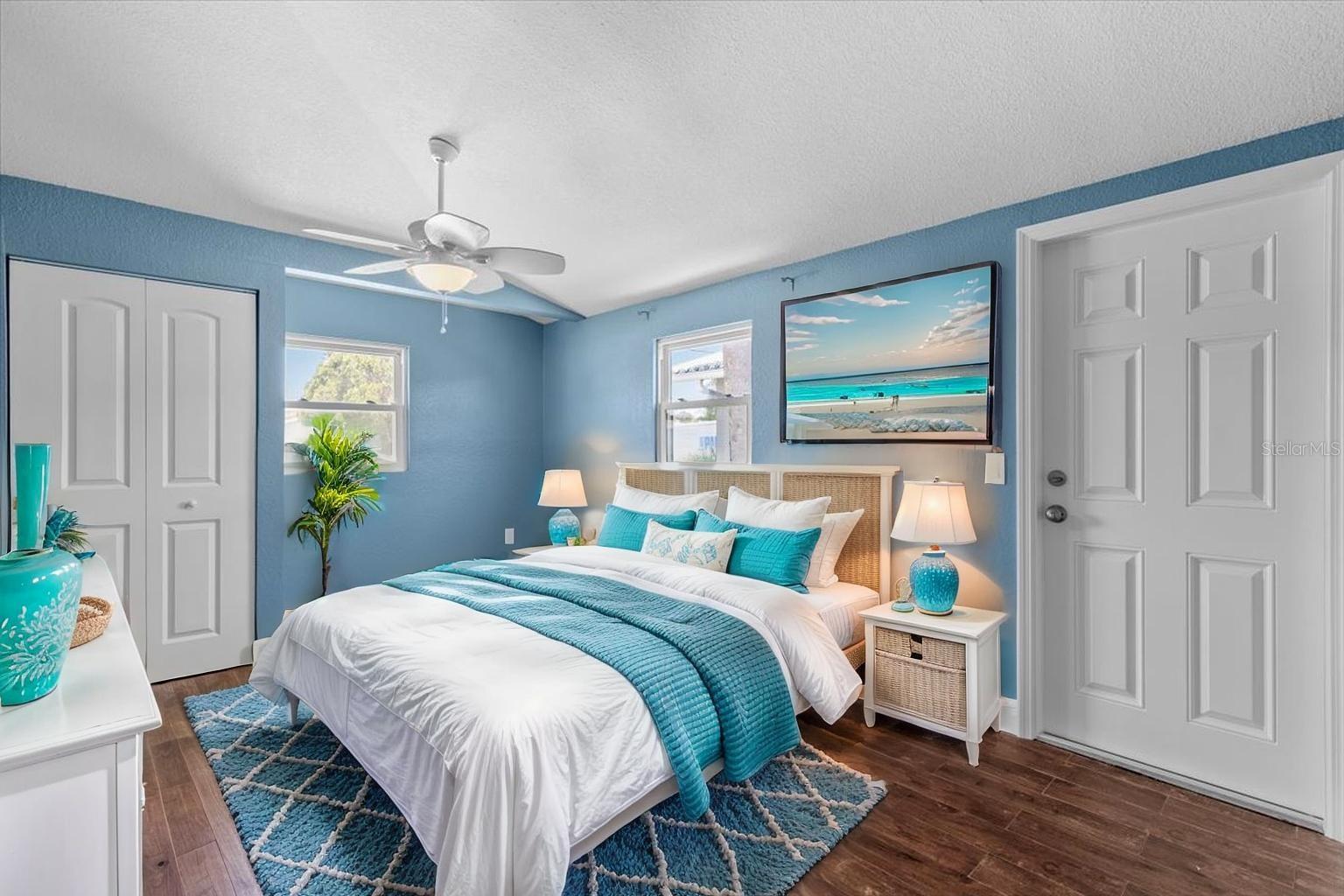 Listing photo id 14 for 5051 Bonito Drive
