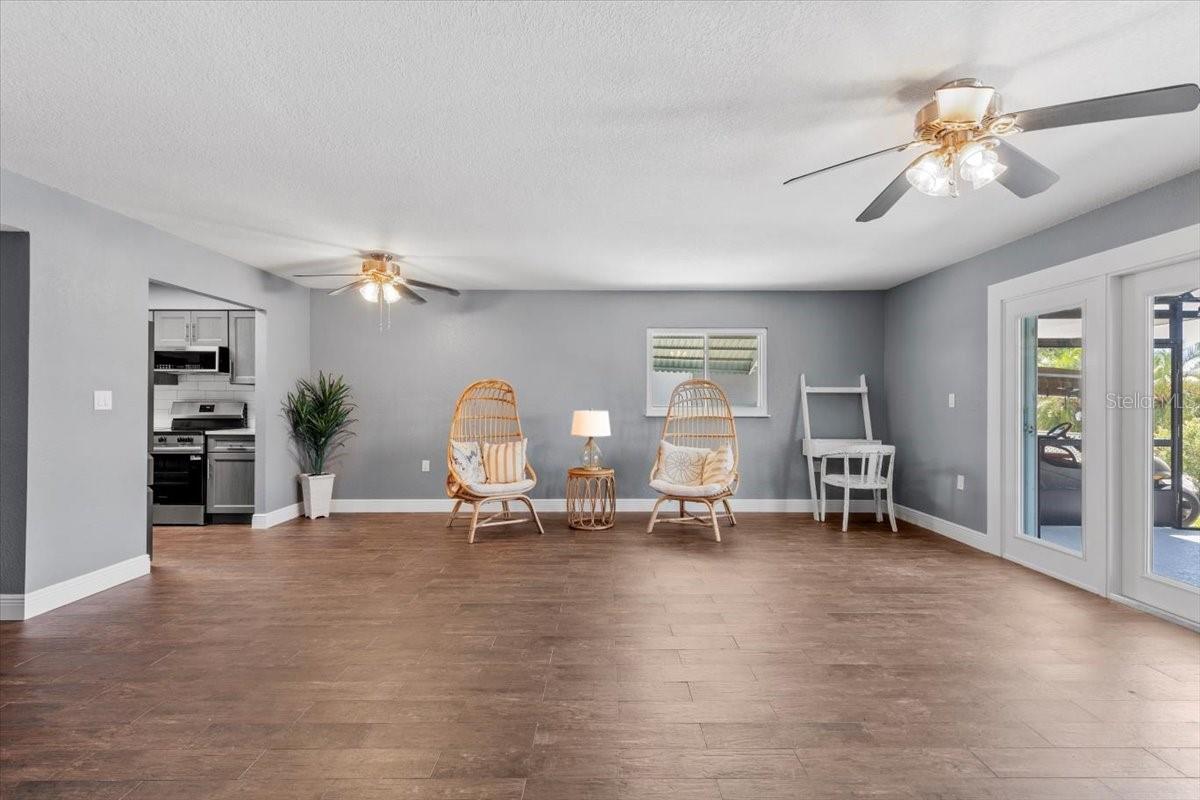 Listing photo id 6 for 5051 Bonito Drive
