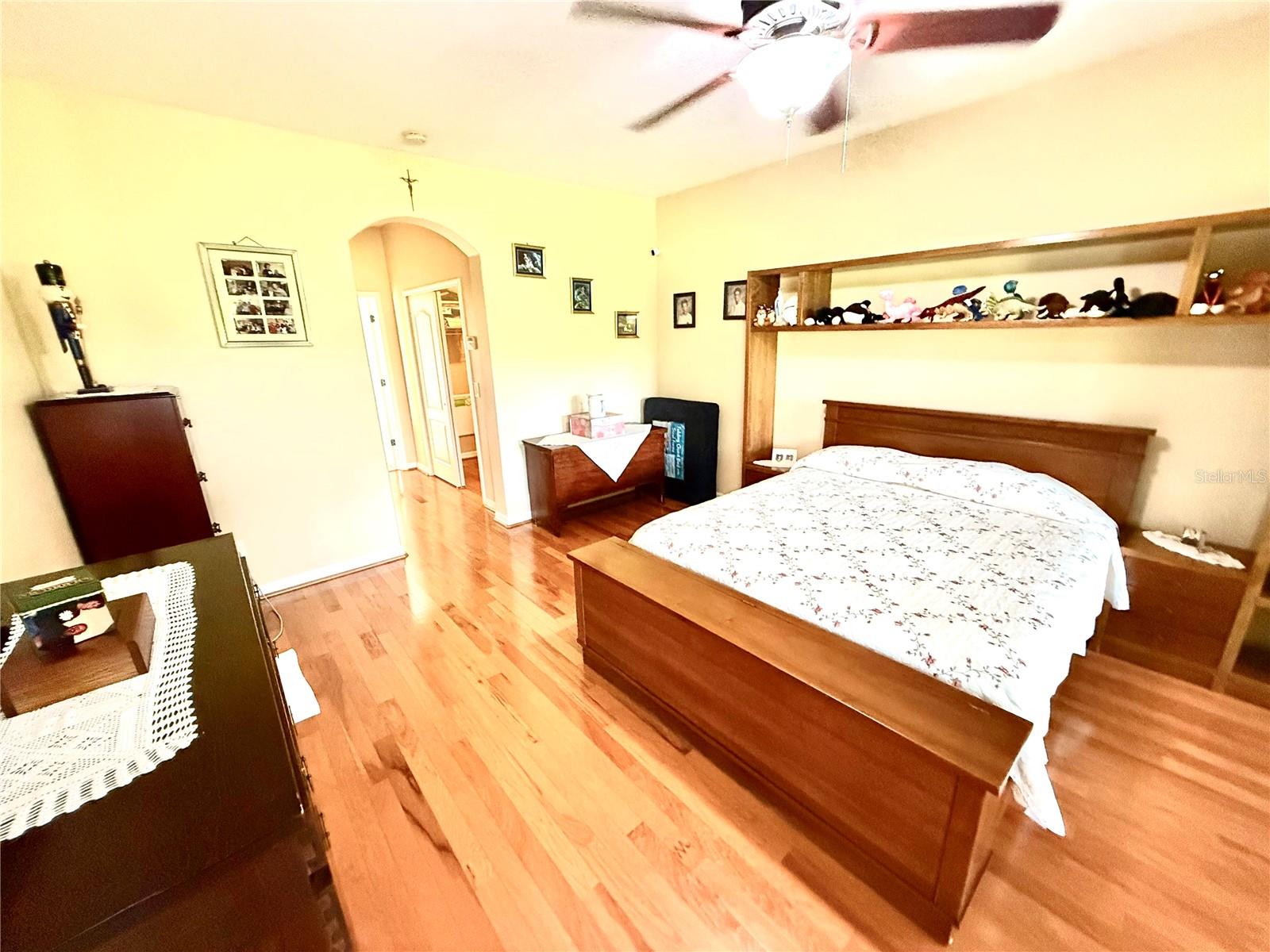 Listing photo id 9 for 9313 Lisbon Street