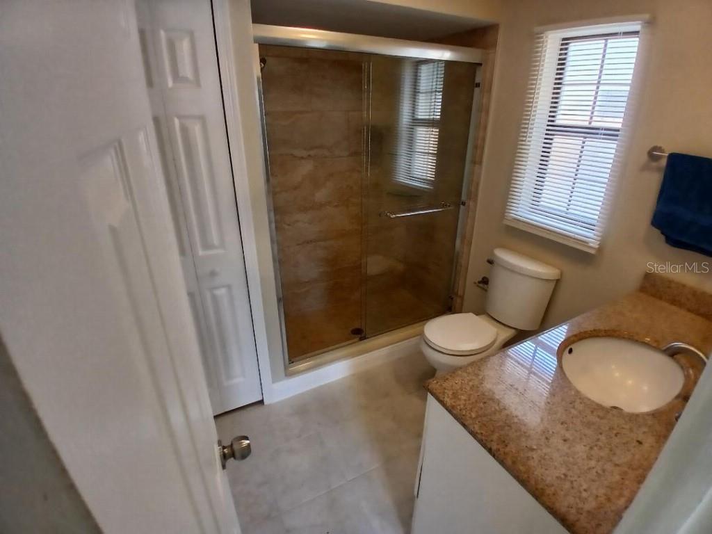 Image 12 of 15 For 2414 Willow Oak Drive