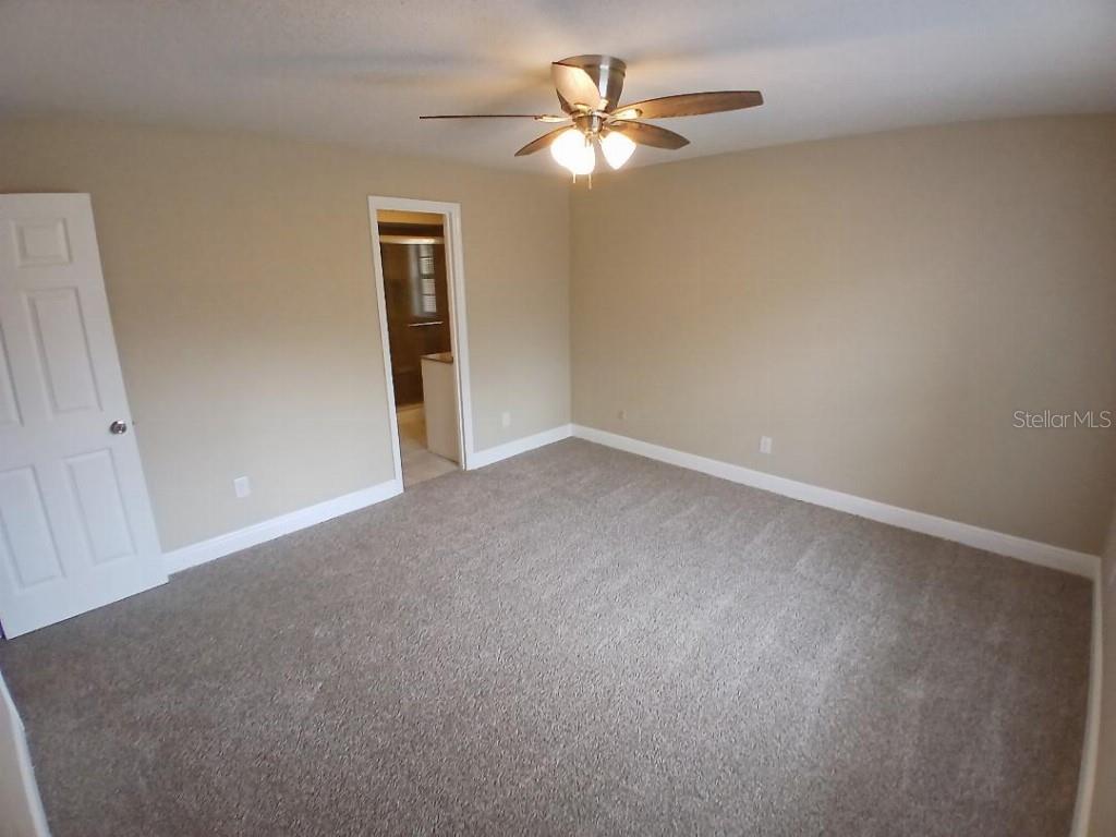 Image 14 of 15 For 2414 Willow Oak Drive