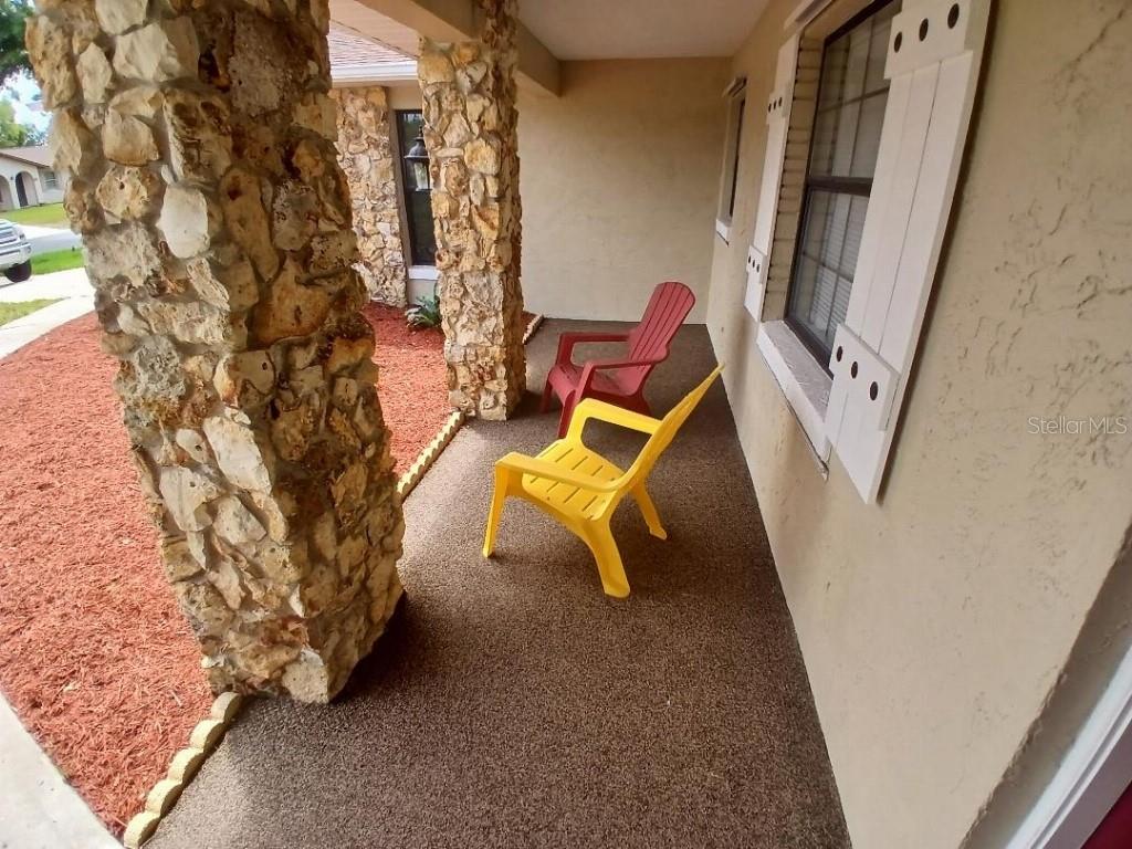 Image 2 of 15 For 2414 Willow Oak Drive