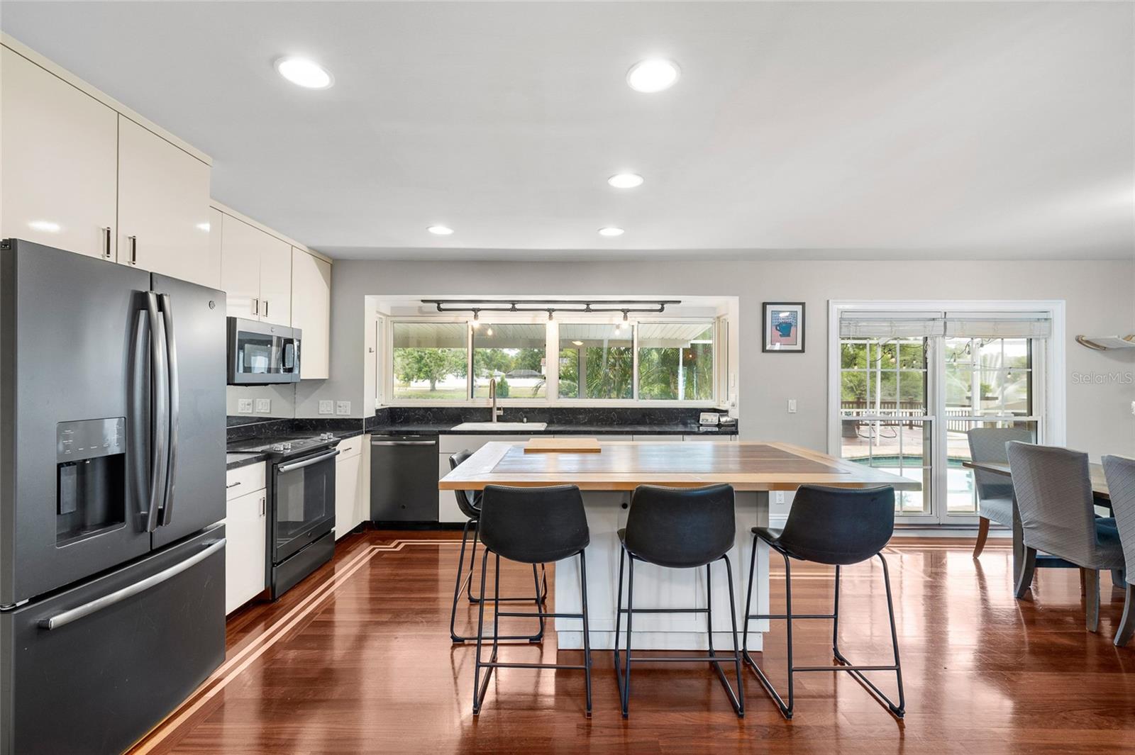 Image 13 of 58 For 8203 Kirkwood Drive