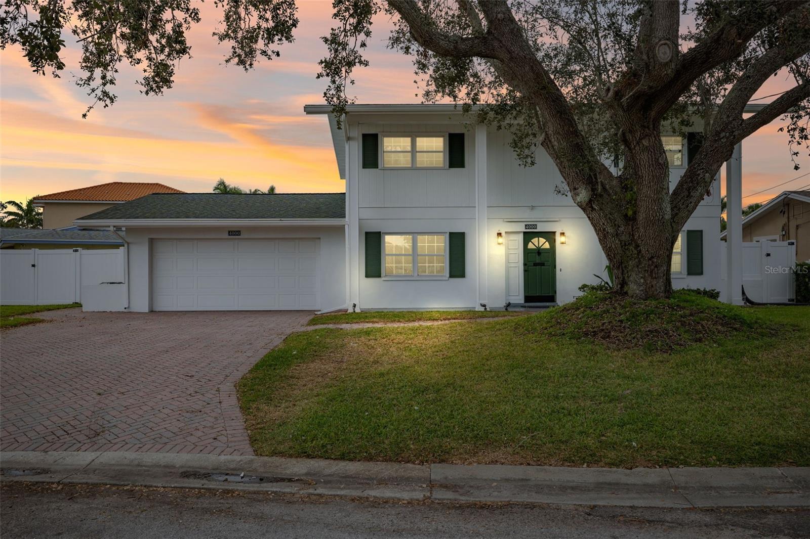 Details for 4000 14th Way Ne, ST PETERSBURG, FL 33703