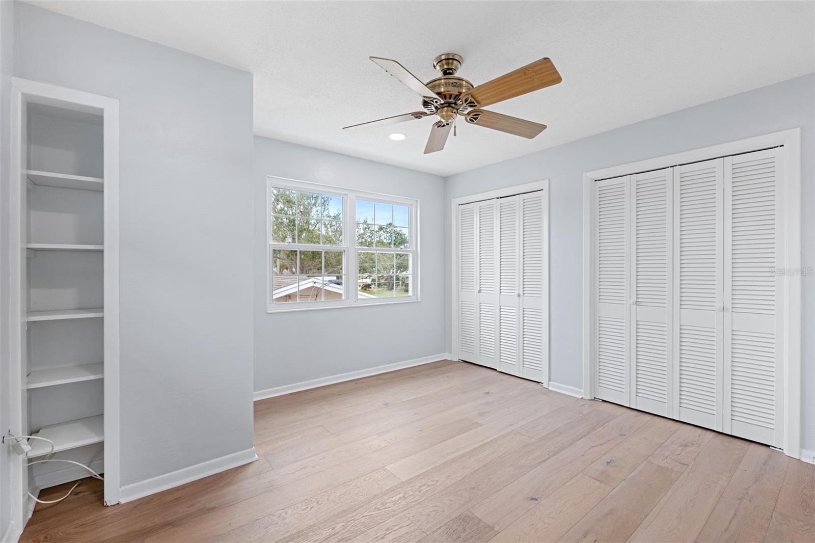 Image 33 of 52 For 4000 14th Way Ne