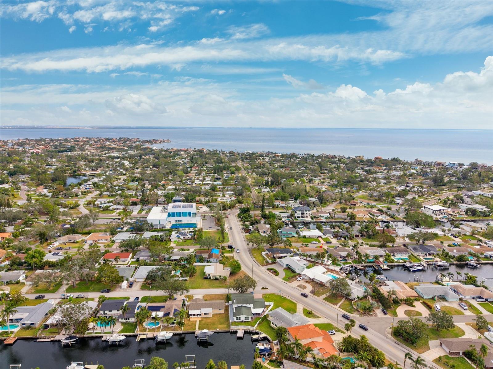 Image 49 of 52 For 4000 14th Way Ne