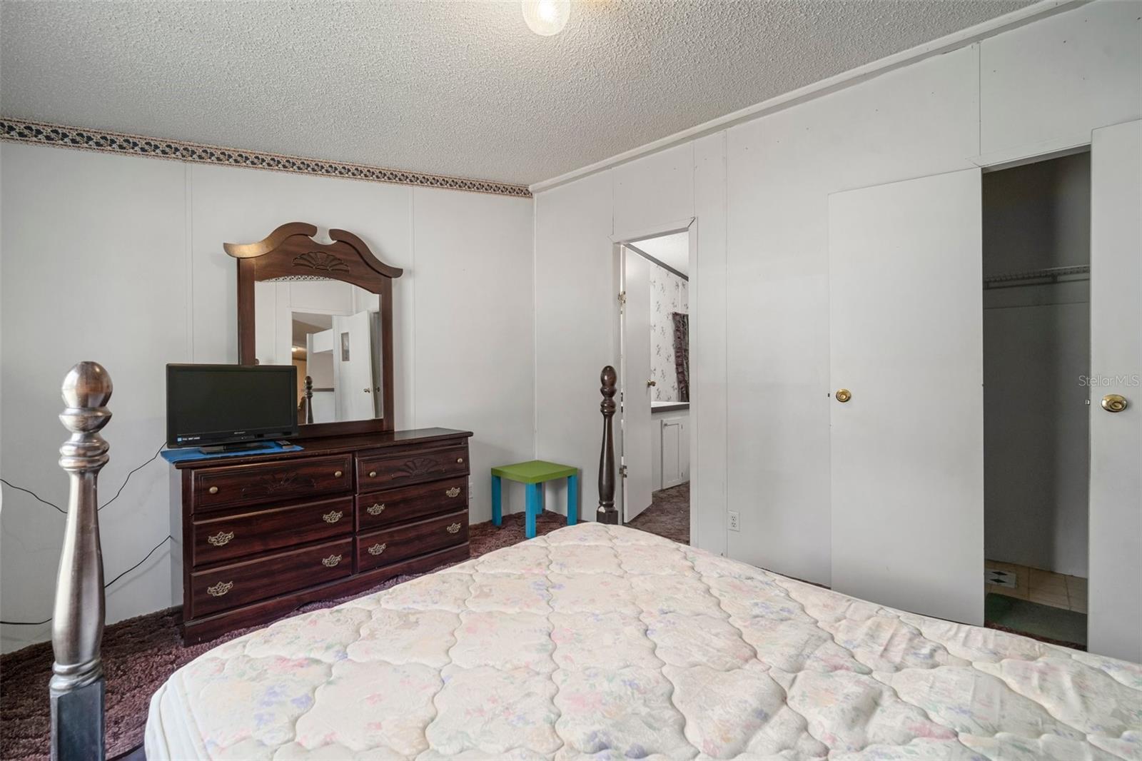 Image 18 of 43 For 14911 24th Street