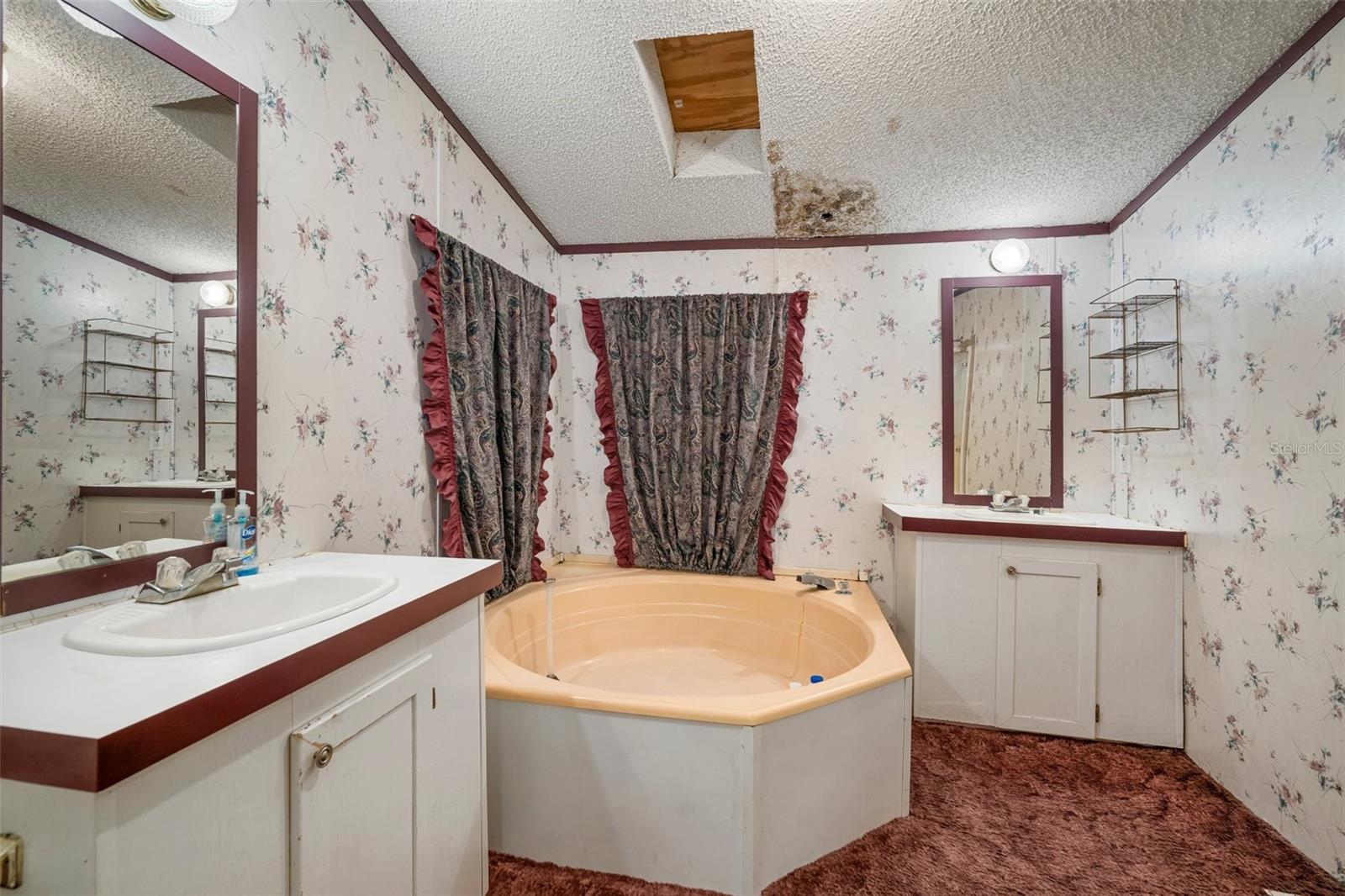 Image 21 of 43 For 14911 24th Street