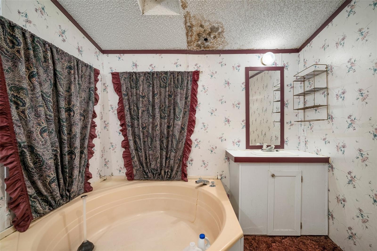 Image 22 of 43 For 14911 24th Street