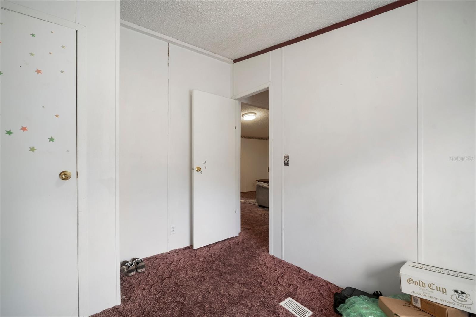 Image 24 of 43 For 14911 24th Street