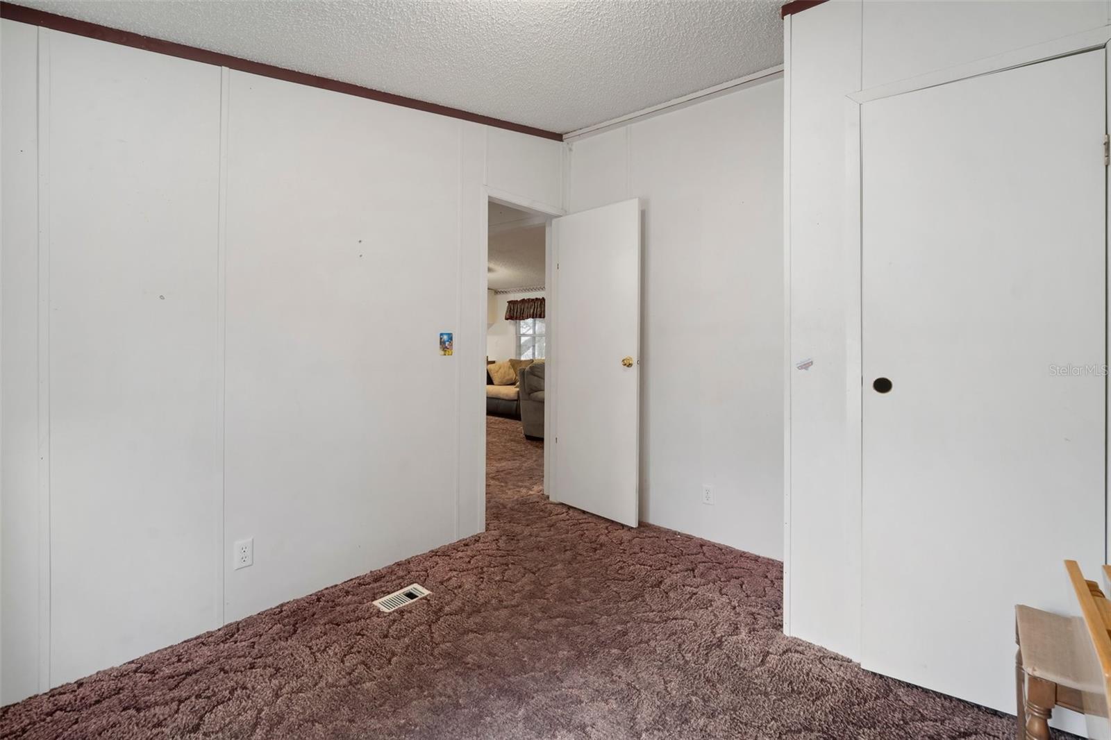 Image 27 of 43 For 14911 24th Street