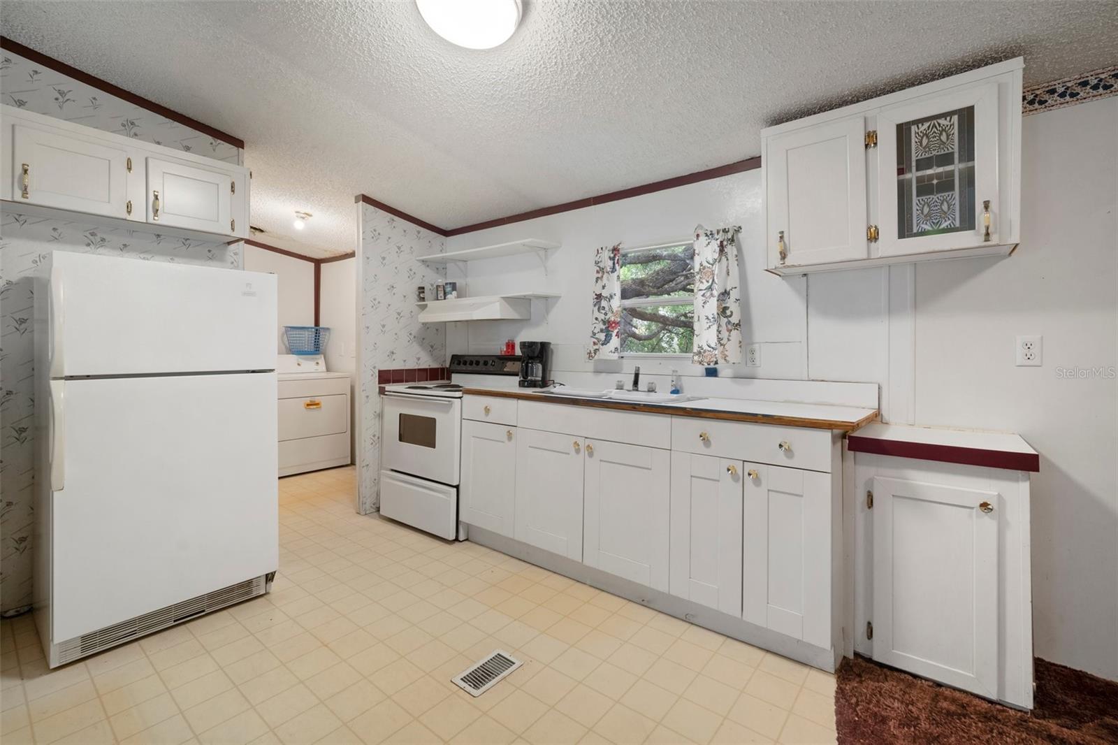 Image 8 of 43 For 14911 24th Street