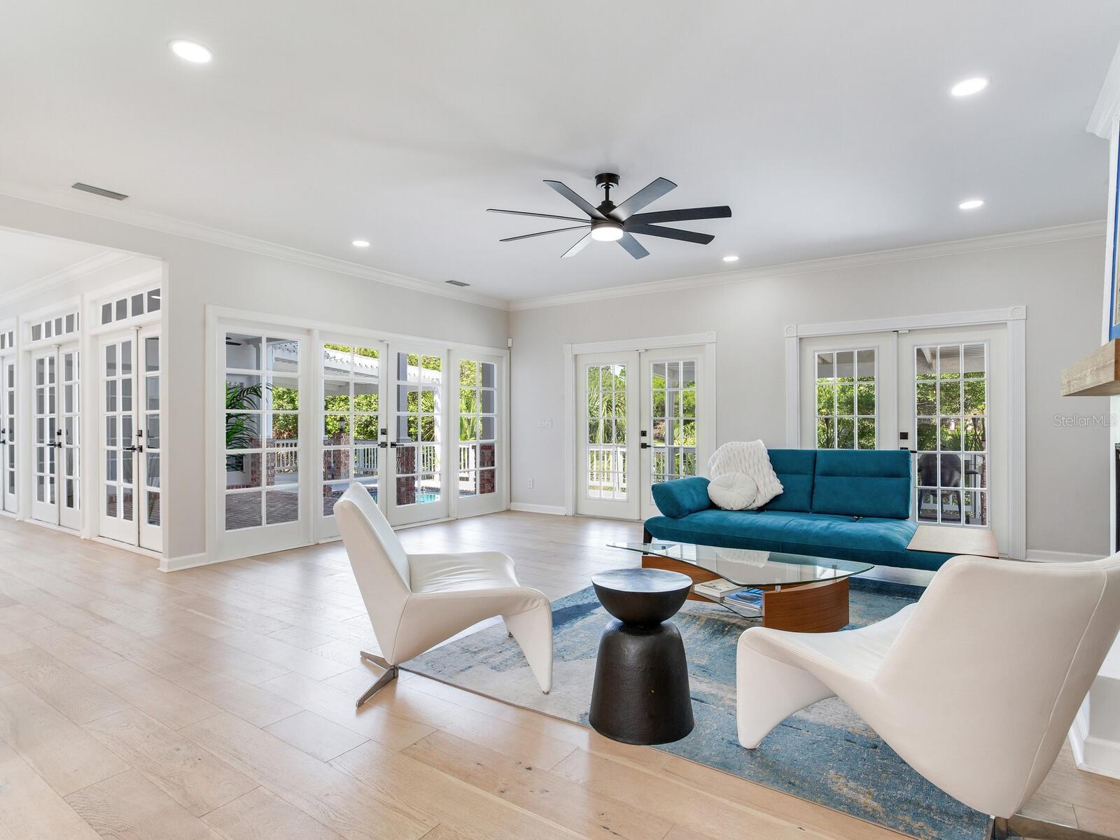 Image 16 of 47 For 4702 Heron Lane