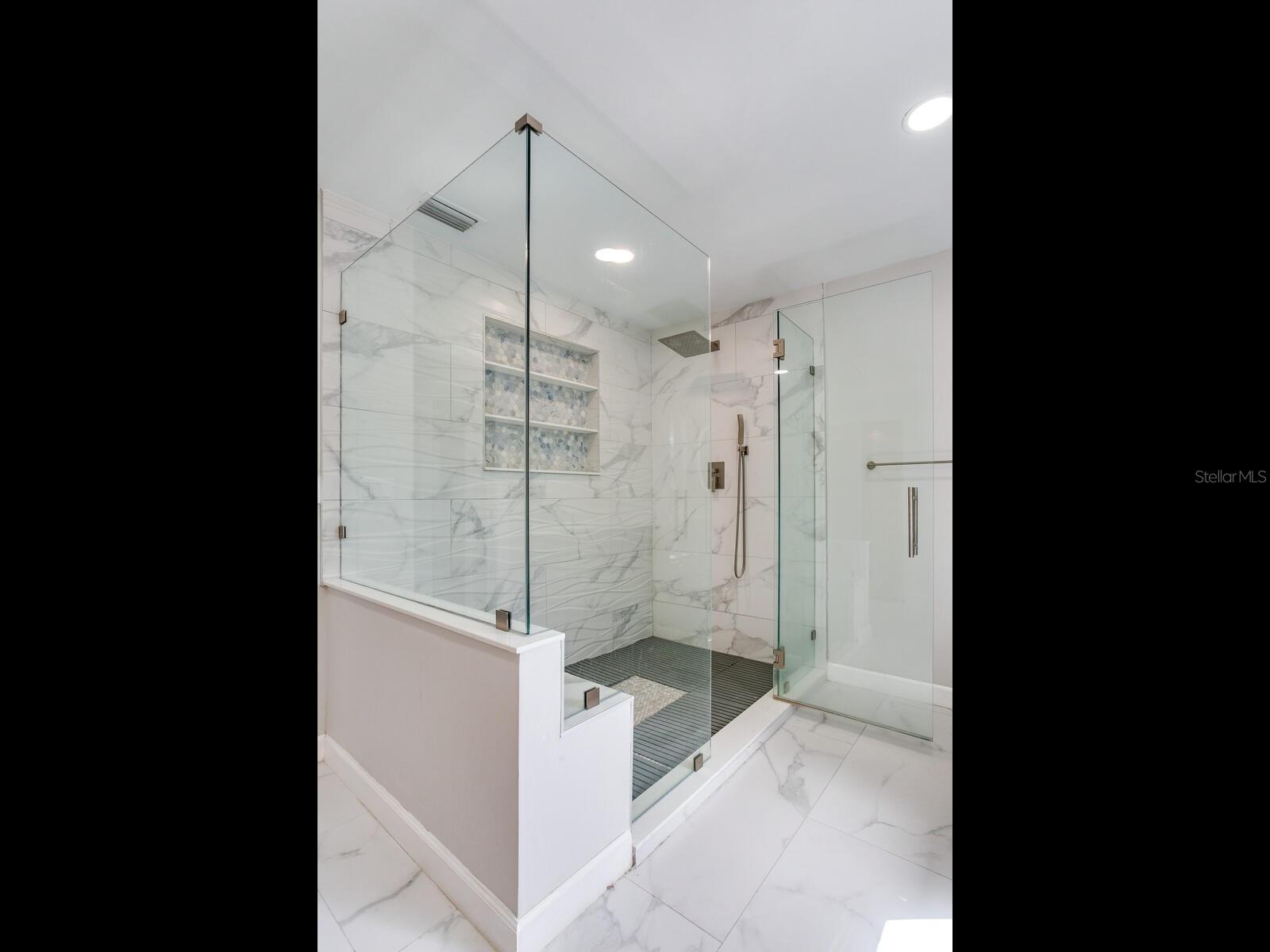 Image 30 of 47 For 4702 Heron Lane