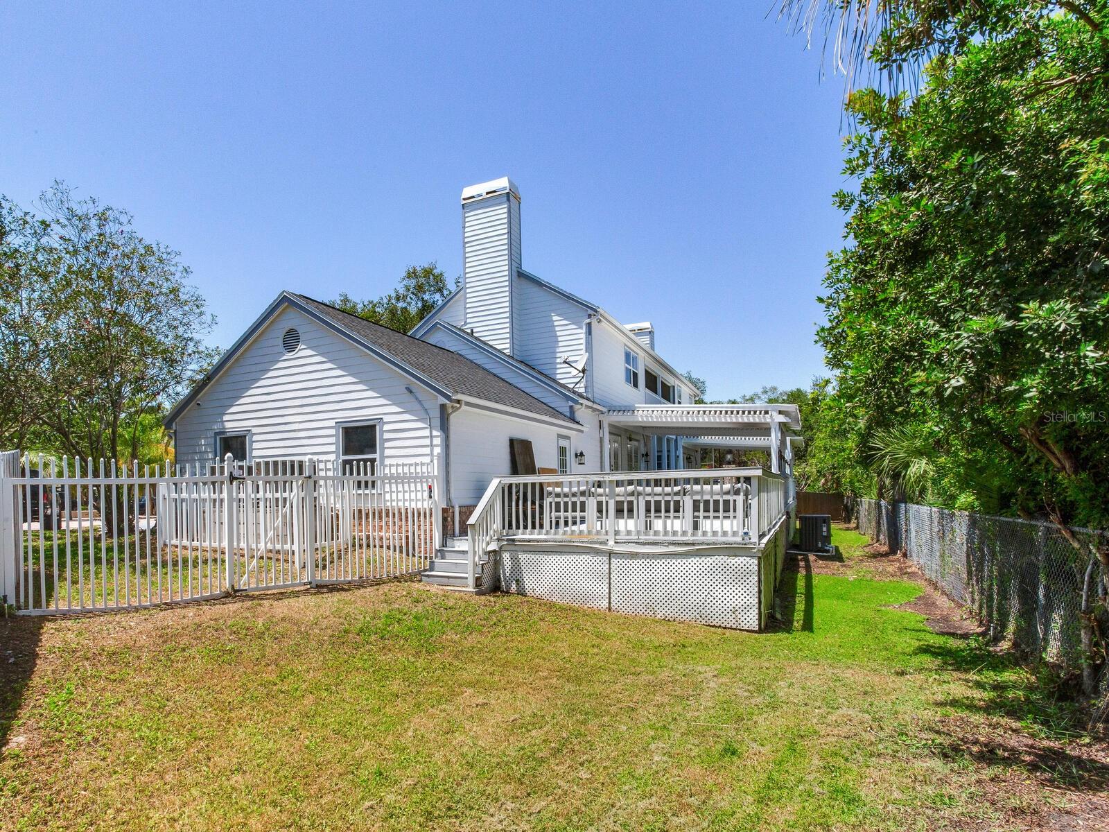 Image 42 of 47 For 4702 Heron Lane