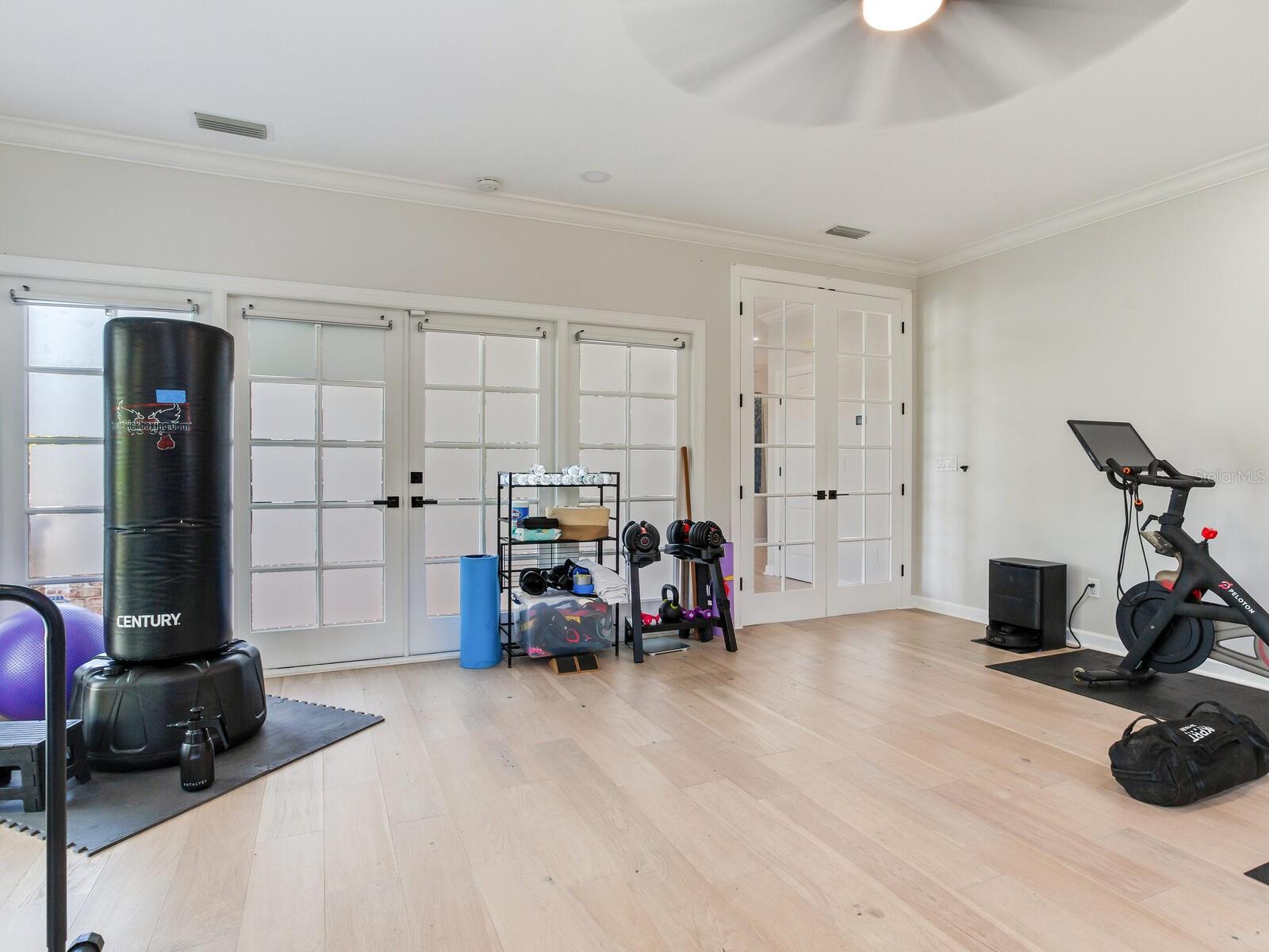 Image 9 of 47 For 4702 Heron Lane