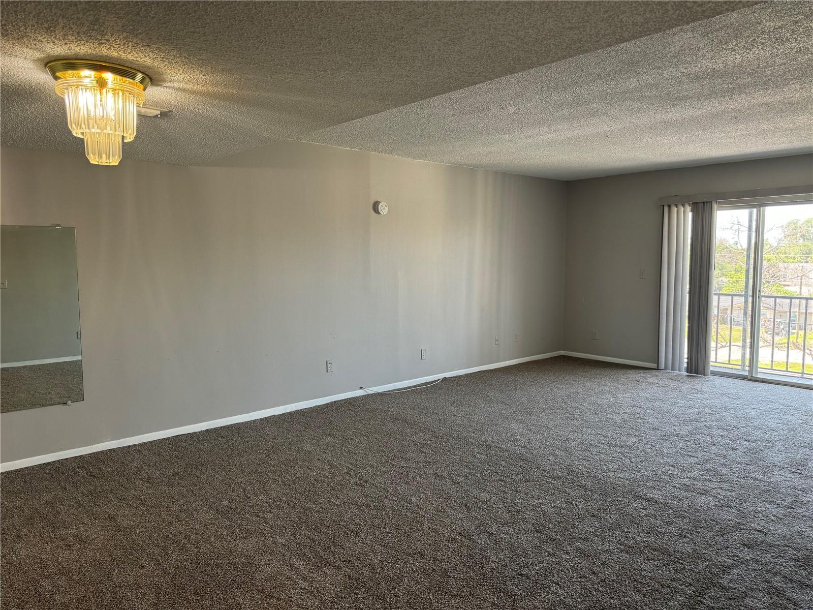 Image 6 of 16 For 5541 Bay Boulevard 402