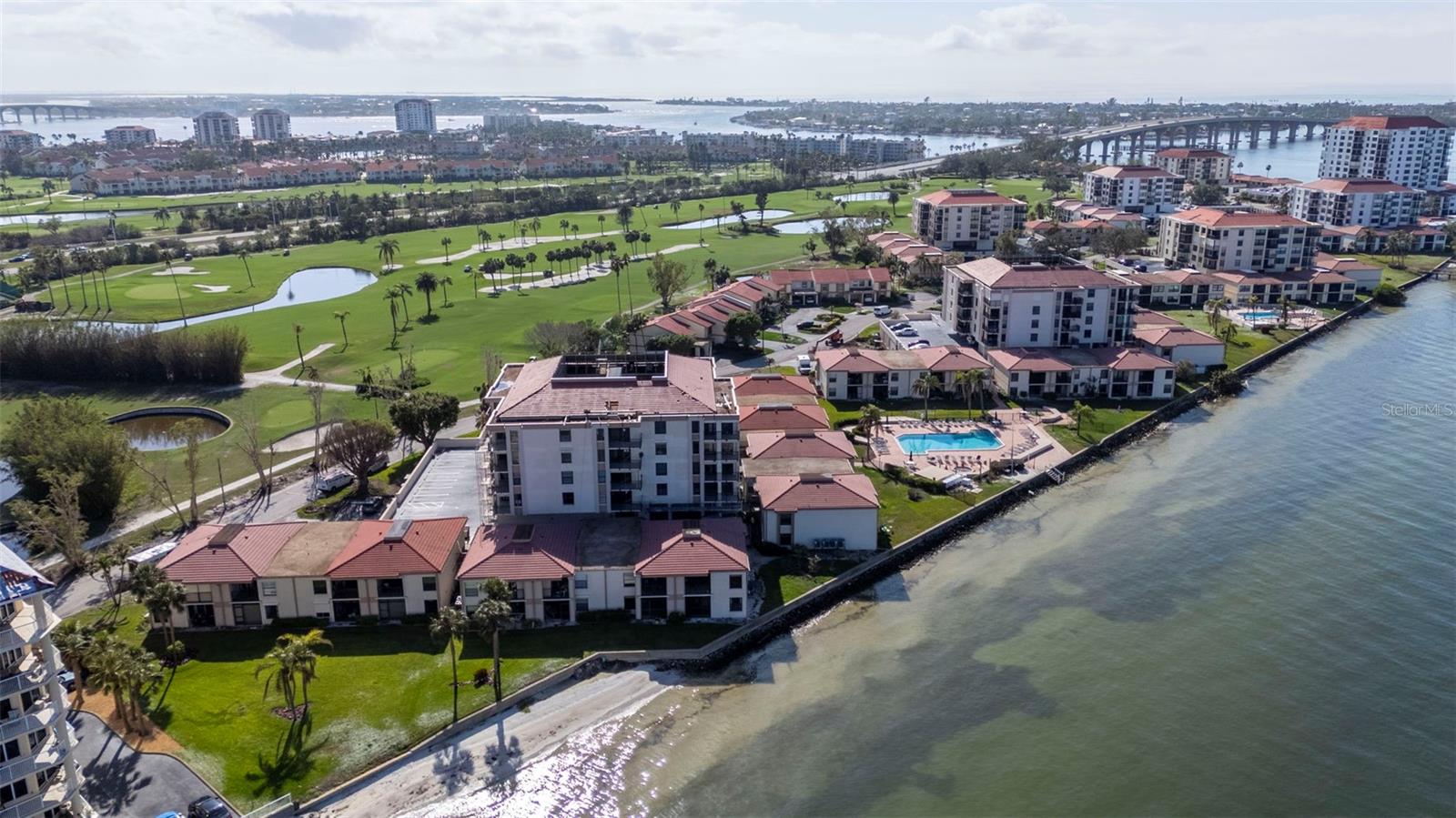 Image 2 of 62 For 6051 Sun Boulevard 111