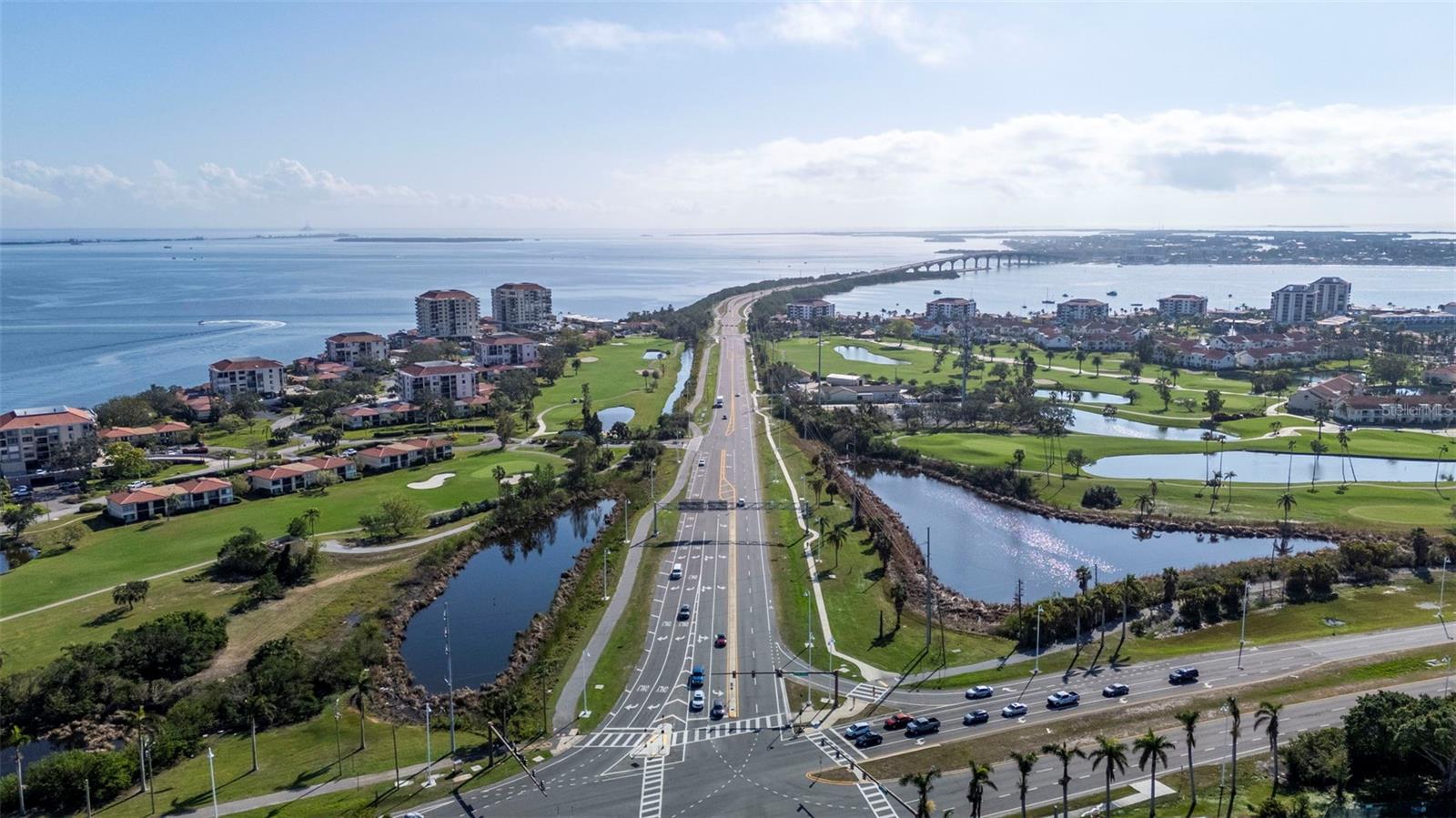 Image 45 of 62 For 6051 Sun Boulevard 111