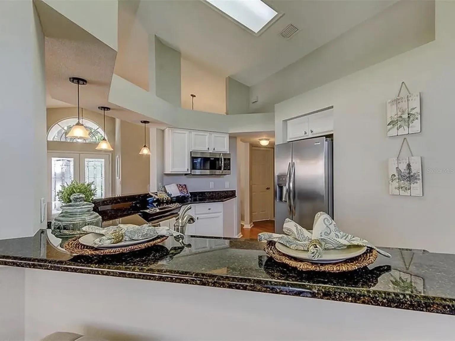 Image 10 of 36 For 11842 Derbyshire Drive