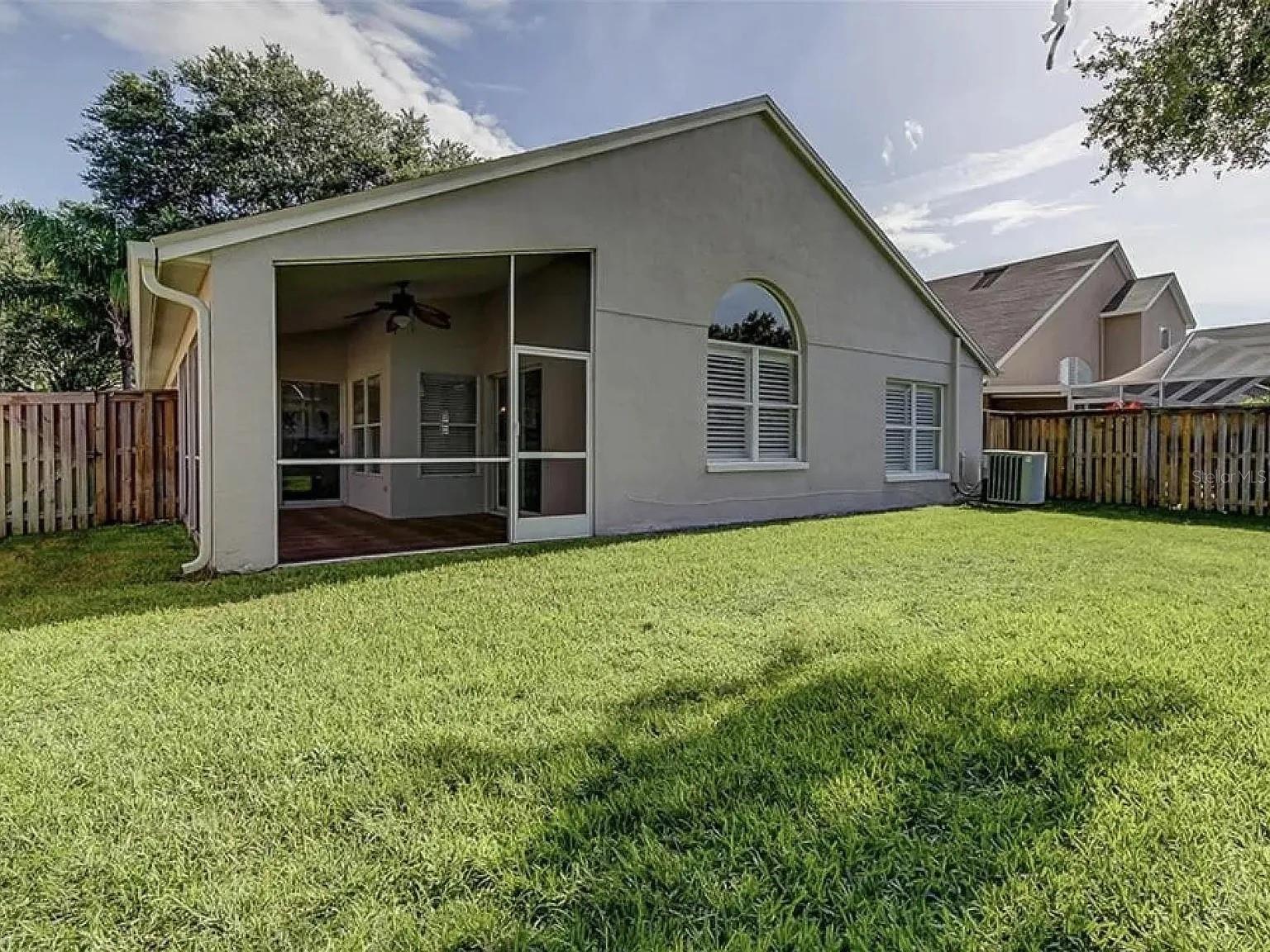 Image 34 of 36 For 11842 Derbyshire Drive
