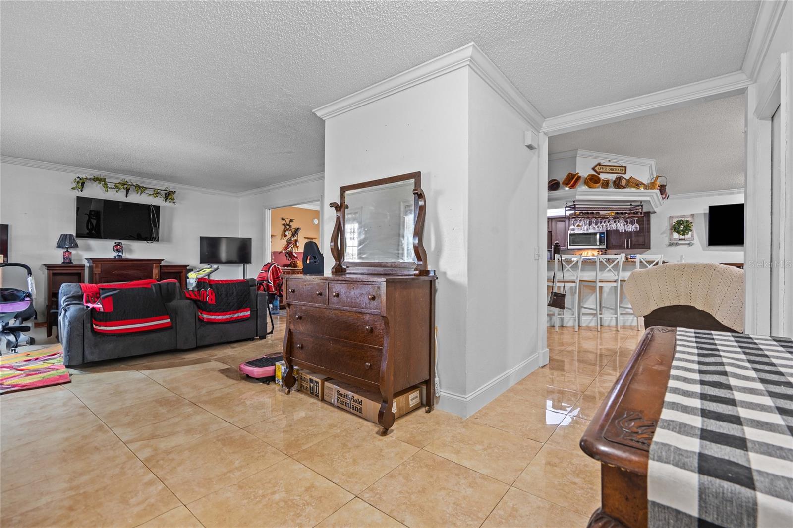 Image 10 of 64 For 4120 Tyndale Drive