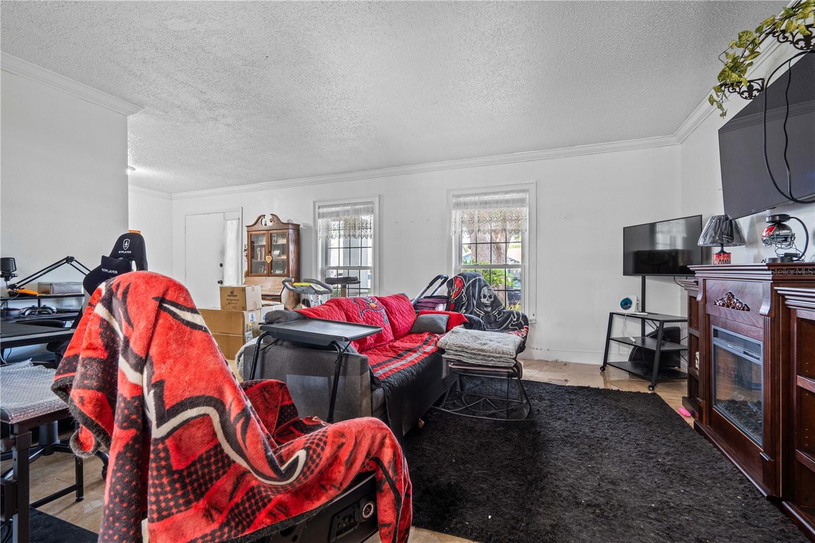 Image 11 of 64 For 4120 Tyndale Drive