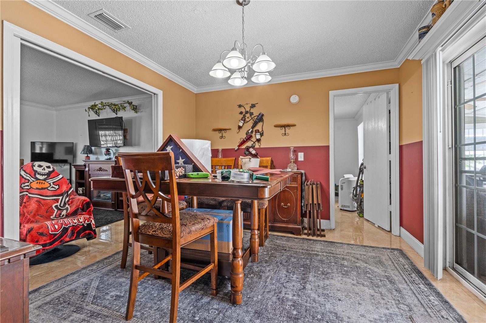 Image 14 of 64 For 4120 Tyndale Drive