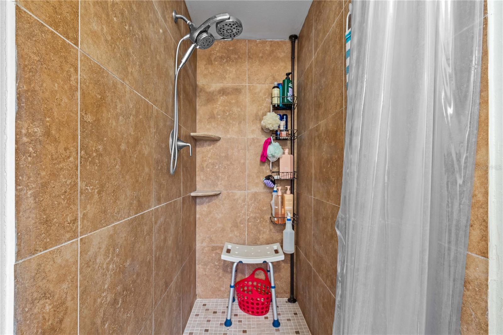Image 20 of 64 For 4120 Tyndale Drive